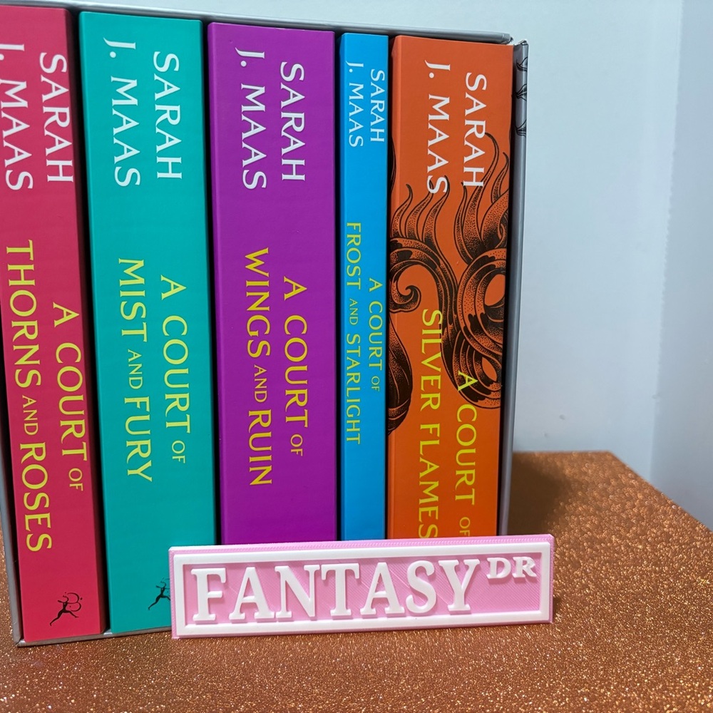 3D Printed Bookshelf Fantasy Sign